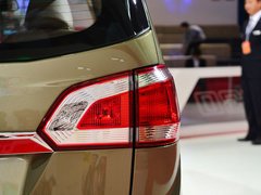 2014款 1.8L 手动 舒适型 7座