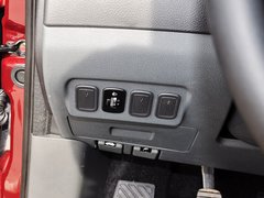 2014款 1.5L 手动 尊享型