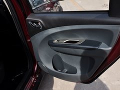 2014款 1.5L 手动 尊享型