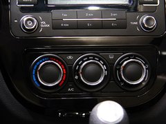 2014款 1.5L 手动 豪华型 5座