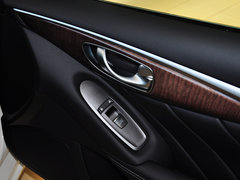 2014款 3.5L Hybrid 旗舰版