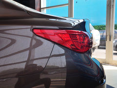 2014款 3.7L 豪华版