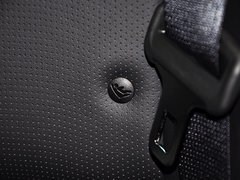 2014款 3.7L 豪华版