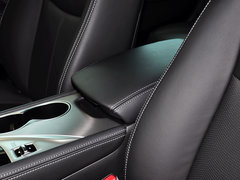 2014款 3.7L 豪华版
