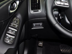 2014款 3.7L 豪华版