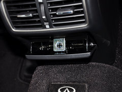 2014款 3.7L 豪华版