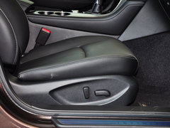 2014款 3.7L 豪华版