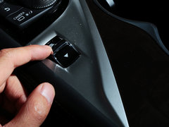 2014款 3.7L 豪华运动版