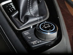 2014款 3.7L 豪华运动版