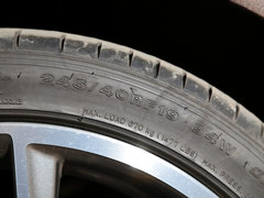 2014款 3.7L 豪华运动版