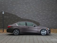 2014款 3.7L 豪华运动版