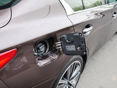2014款 3.7L 豪华运动版