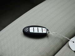 2014款 3.7L 豪华运动版