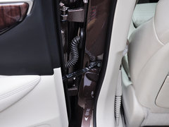 2014款 3.7L 豪华运动版