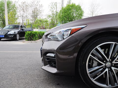 2014款 3.7L 豪华运动版