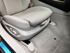 2014款 3.7L 豪华运动版