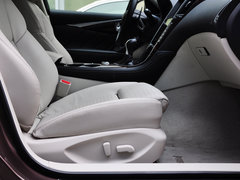 2014款 3.7L 豪华运动版