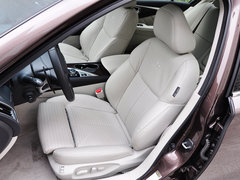 2014款 3.7L 豪华运动版