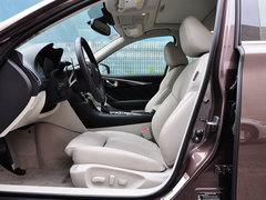 2014款 3.7L 豪华运动版