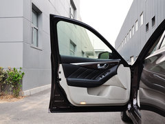 2014款 3.7L 豪华运动版