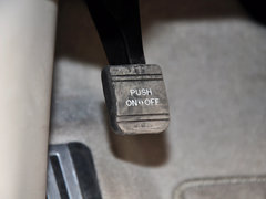 2014款 3.7L 豪华运动版