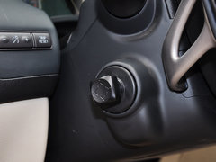 2014款 3.7L 豪华运动版