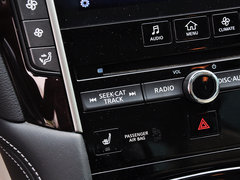 2014款 3.7L 豪华运动版