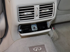 2014款 3.7L 豪华运动版