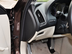 2014款 3.7L 豪华运动版