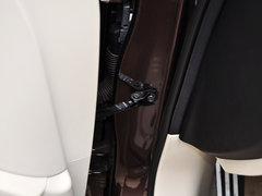2014款 3.7L 豪华运动版