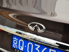 2014款 3.7L 豪华运动版