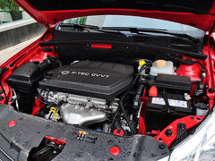宝骏610 2014款 1.5L 自动 豪华型