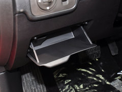宝骏610 2014款 1.5L 自动 豪华型