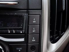 宝骏610 2014款 1.5L 自动 豪华型