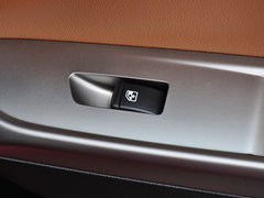 宝骏610 2014款 1.5L 自动 豪华型