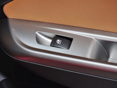 2014款 1.5L 自动 豪华型