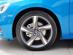 2014款 改款 2.0T 自动 T5 个性运动版