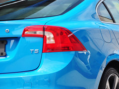 2014款 改款 2.0T 自动 T5 个性运动版