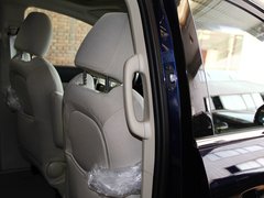 2014款 2.4L 自动 CT豪华商务舒适版 7座