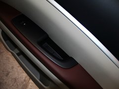 2014款 2.4L 自动 CT豪华商务舒适版 7座