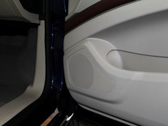 2014款 2.4L 自动 CT豪华商务舒适版 7座