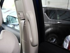 2014款 2.4L 自动 CT豪华商务舒适版 7座