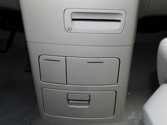 2014款 2.4L 自动 CT豪华商务舒适版 7座