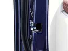 2014款 2.4L 自动 CT豪华商务舒适版 7座
