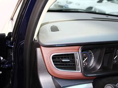 2014款 2.4L 自动 CT豪华商务舒适版 7座