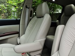 2014款 2.4L 自动 LT豪华商务行政版 7座