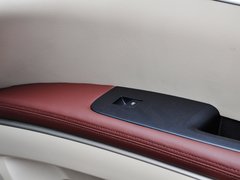 2014款 2.4L 自动 LT豪华商务行政版 7座
