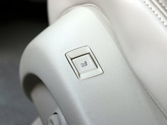 2014款 3.0L 自动 XT豪华商务旗舰版 7座