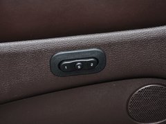 2014款 3.0L 自动 旗舰尊悦版 5座
