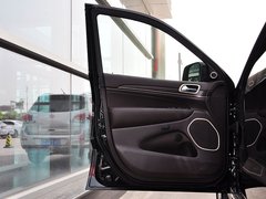 2014款 3.0L 自动 旗舰尊悦版 5座